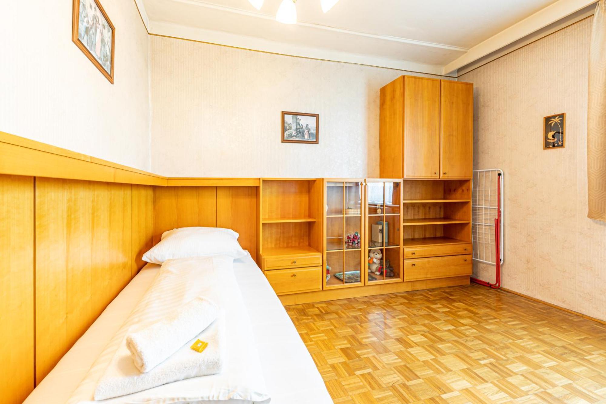 Vintage + View + Balcony - The Original Vienne